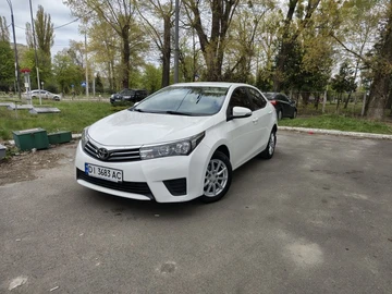 Авто Toyota Corolla 2013 № 8755501