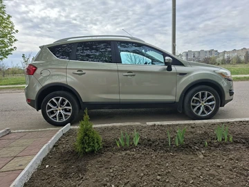 Авто Ford Kuga 2010 № 8755565