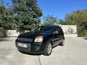 Авто Ford Fusion 2010 № 8755674