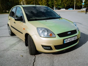 Авто Ford Fiesta 2007 № 8755797