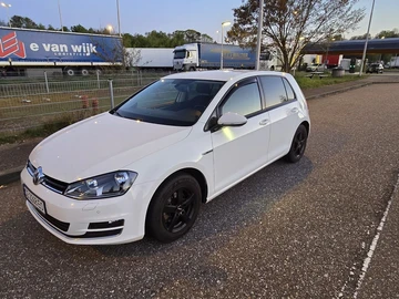 Авто Volkswagen Golf 2015 № 8755850