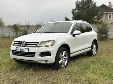 Авто Volkswagen Touareg 2014 № 8755855