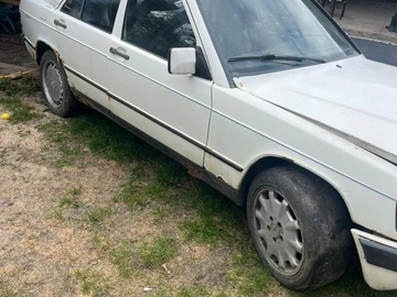 Авто Mercedes 190 1985 № 8756071