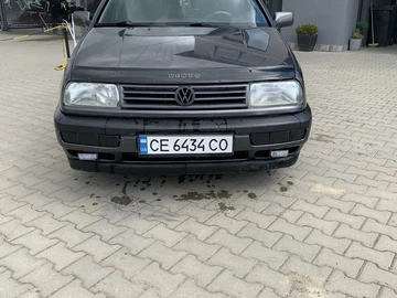 Авто Volkswagen Vento 1993 № 8756081