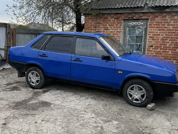 Авто ВАЗ 21099 1993 № 8756103