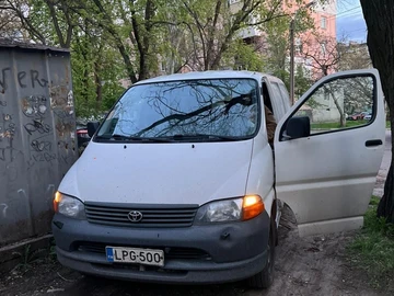 Авто Toyota Hiace 2004 № 8756291