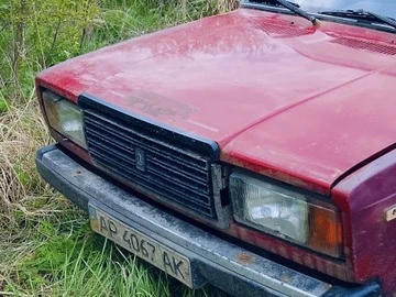 Авто ВАЗ 2107 1996 № 8756323