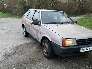 Авто ВАЗ 2109 2002 № 8756465