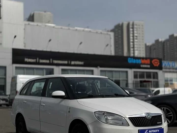 Авто Skoda Fabia 2012 № 8756474