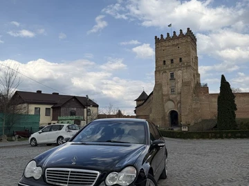 Авто Mercedes 200 2001 № 8756636
