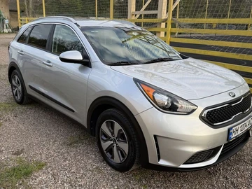 Авто KIA Niro 2017 № 8756652