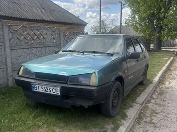 Авто ВАЗ 2109 2000 № 8756672