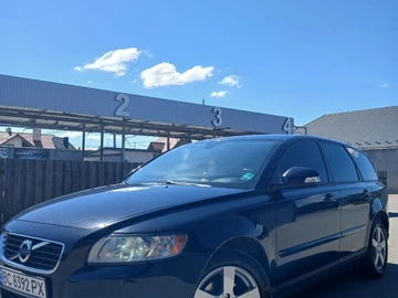 Авто Volvo V50 2011 № 8756688
