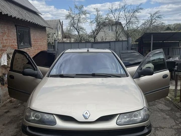Авто Renault Laguna 1999 № 8756757