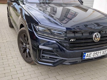 Авто Volkswagen Touareg 2021 № 8756760