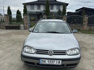 Авто Volkswagen Golf 2002 № 8756764
