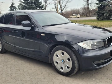 Авто BMW 1 Серия 2009 № 8756825