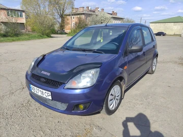 Авто Ford Fiesta 2007 № 8757070