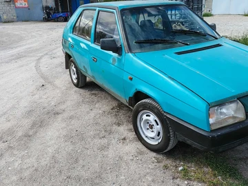Авто Skoda Favorit 1991 № 8757112