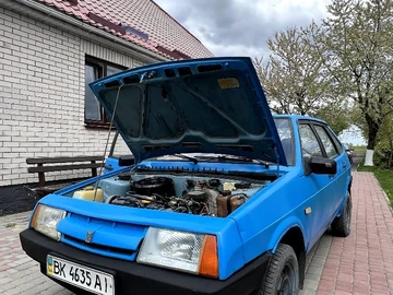Авто ВАЗ 2109 1992 № 8757117