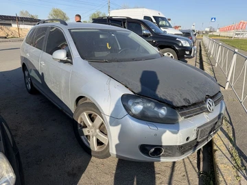 Авто Volkswagen Golf 2012 № 8757217