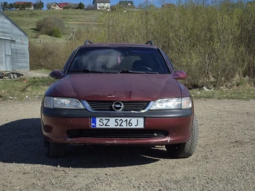 Авто Opel Vectra 1998 № 8757263