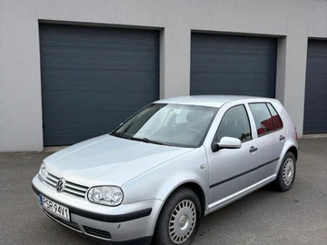 Авто Volkswagen Golf 2003 № 8757286
