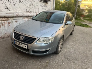 Авто Volkswagen Passat Sedan 2005 № 8757431