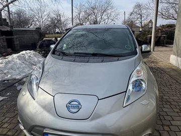 Авто Nissan Leaf 2013 № 8757499