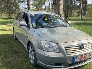 Авто Toyota Avensis 2004 № 8757558