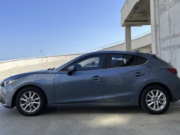 Авто Mazda 3 2016 № 8757570