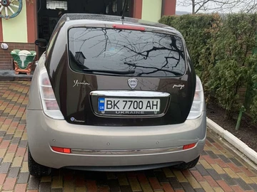 Авто Lancia Ypsilon 2008 № 8757939