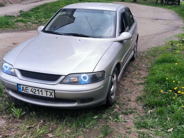 Авто Opel Vectra 2001 № 8757981