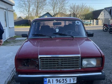 Авто ВАЗ 2107 1983 № 8758126