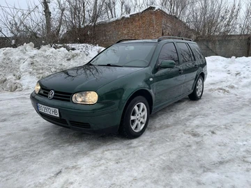 Авто Volkswagen Golf 2001 № 8758127