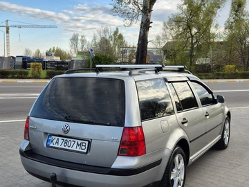 Авто Volkswagen Golf 2005 № 8758159