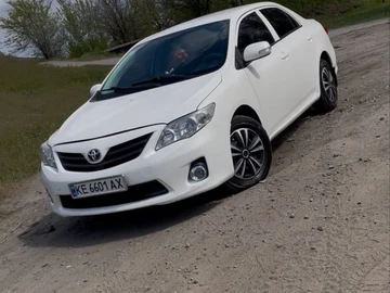 Авто Toyota Corolla 2011 № 8758190