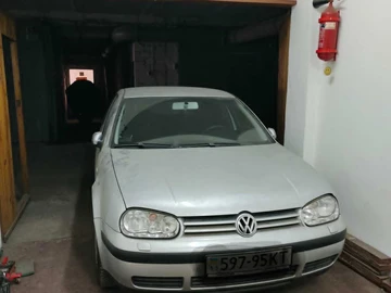 Авто Volkswagen Golf 2004 № 8758297