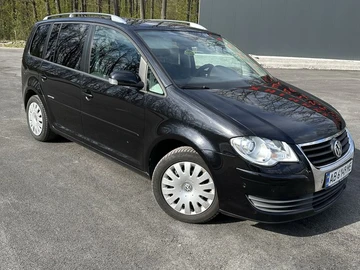 Авто Volkswagen Touran 2008 № 8758320