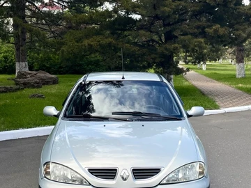 Авто Renault Megane 2002 № 8758428