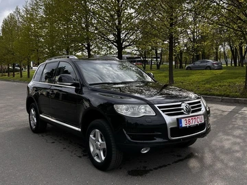 Авто Volkswagen Touareg 2007 № 8758459