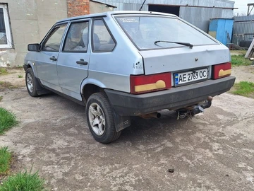 Авто ВАЗ 2109 2000 № 8758584