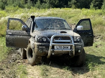 Авто Mitsubishi L 200 2004 № 8758757