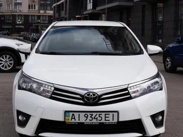 Авто Toyota Corolla 2013 № 8758955