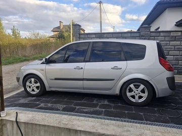 Авто Renault Scenic Ii 2005 № 8758983