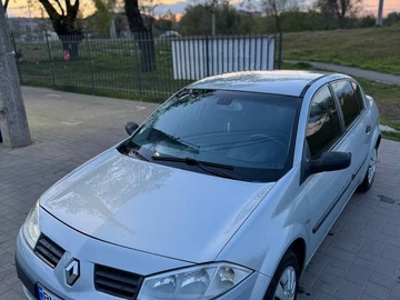 Авто Renault Megane 2004 № 8759058