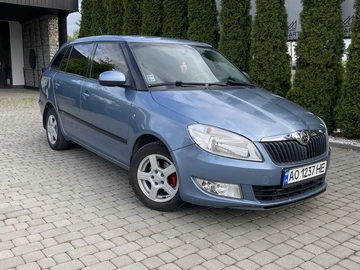 Авто Skoda Fabia 2010 № 8759061