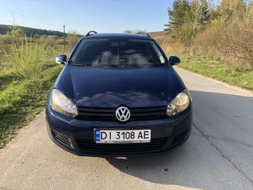 Авто Volkswagen Golf 2001 № 8759137