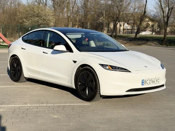 Авто Tesla Model 3 2024 № 8759214