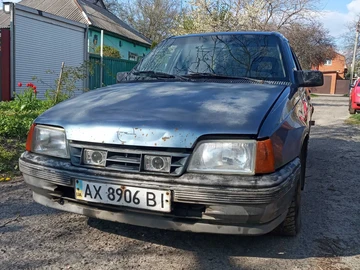 Авто Opel Kadett 1988 № 8759298